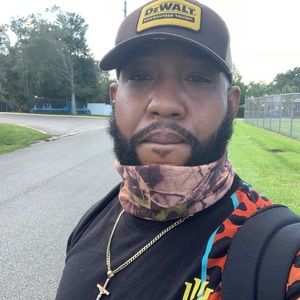 Meet your Posher, Marques